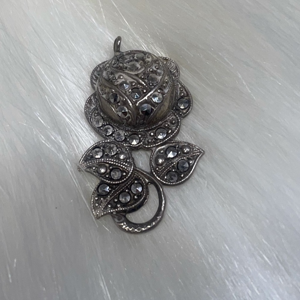 Vintage Rose Charm Pendant for Necklace Silver Jewel Women Girl Jewelry